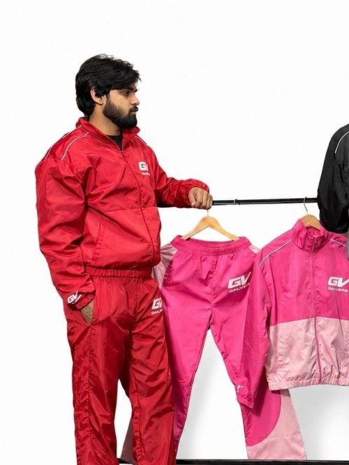 Custom OEM Memory Fabric Windbreaker Tracksuit Set | Screen Printing and Two-Tone Panel Design